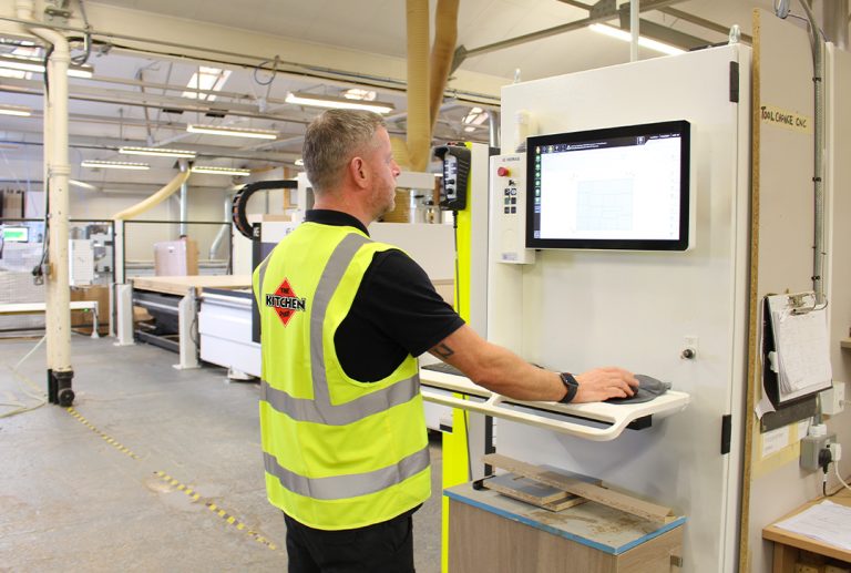 TKD_Manufacturing_1079x726px_03